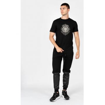 Tricou cu logo pe partea frontala -