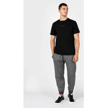 Tricou cu logo pe piept -