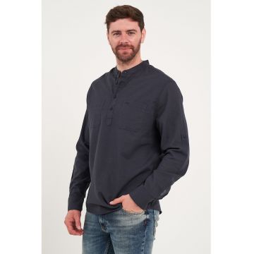 Camasa cu guler henley si buzunare pe piept