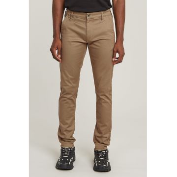 Pantaloni slim fit din amestec de bumbac organic