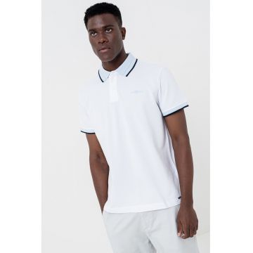 Tricou polo cu detalii contrastante