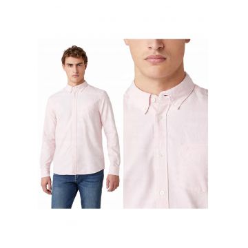 Camasa Barbati - Ls 1 Pkt Button Down - L INTL - Roz - Croi Regular Fit - Inchidere Nasturi - Compozitie Material 100% Bumbac - Numar Buzunare 1 Camasa Barbati - Ls 1 Pkt Button Down - L INTL - Roz - Croi Regular Fit - Inchidere Nasturi - Compozitie Material 100% Bumbac - Numar Buzunare 1