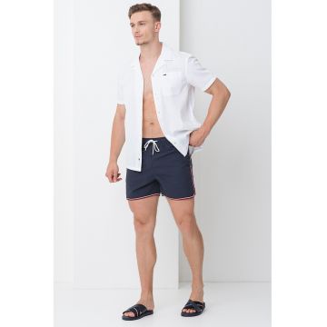 Pantaloni scurti de baie cu snur
