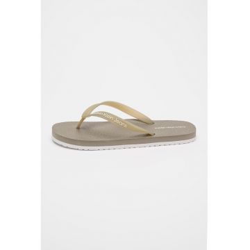Papuci flip-flop cu logo si talpa plata