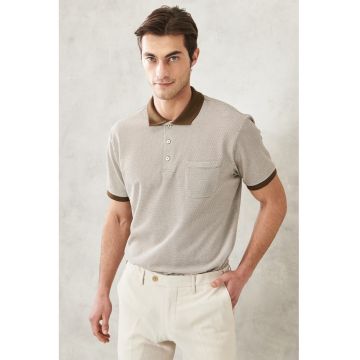 Tricou polo texturat cu buzunar aplicat