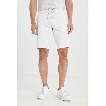 Bermude chino cu snur de ajustare
