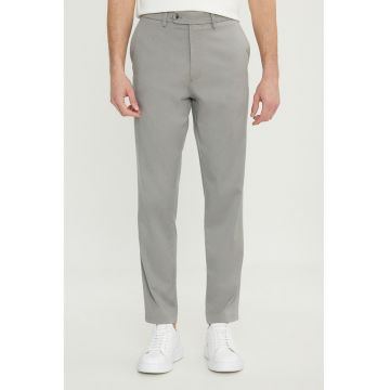 Pantaloni eleganti cu talie medie