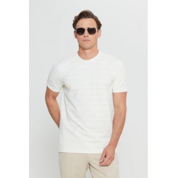 Tricou in dungi