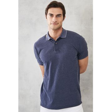 Tricou polo slim fit cu fenta cu nasturi