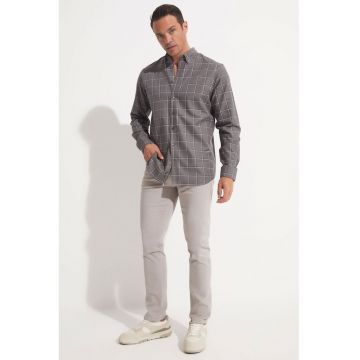 Camasa cu maneci lungi si model in carouri