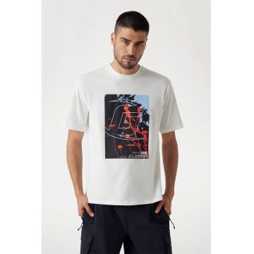 Tricou cu imprimeu grafic