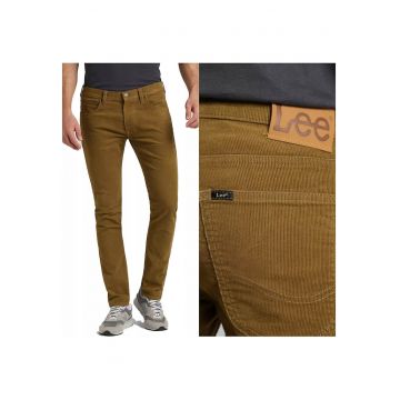 Pantaloni Barbati -  Luke - Slim Fit - Picioare Inguste - Talie Medie - 5 Buzunare - Fermoar - Confortabili - Elastici - 98% Bumbac - 2% Elastan - Marimea 30/34 - Maro