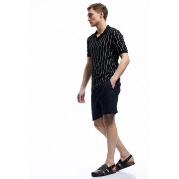 Pantaloni scurti din bumbac si in cu model uni