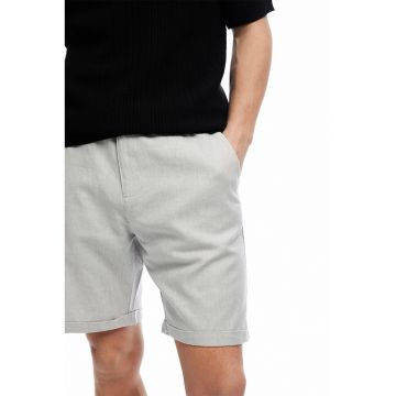 Pantaloni scurti uni din amestec de in cu terminatii plisate