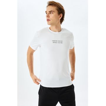 Tricou slim-fit cu mesaj - Alb