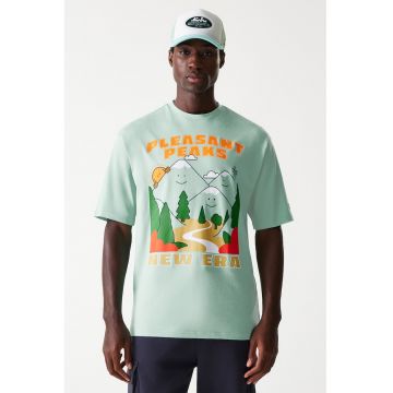 Tricou cu imprimeu grafic si decolteu la baza gatului