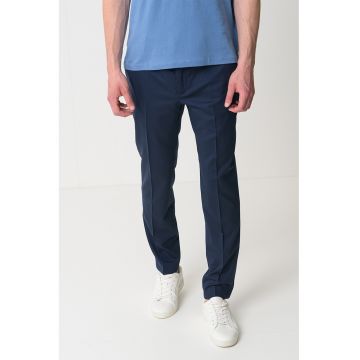Pantaloni din amestec de lana cu pensa