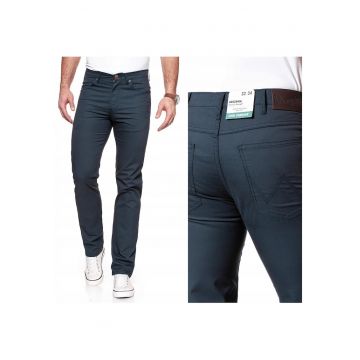 Pantaloni Barbati -  Model ARIZONA - Croiala Clasica Straight Fit - Elastici Si Comozi - Cu Fermoar - 5 Buzunare - Buni Pentru Serviciu Si Fiecare Zi - Material Durabil Cu Bumbac - W31 L34 - Albastru