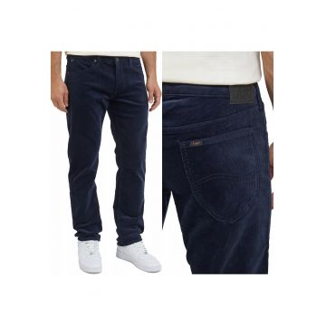 Pantaloni Barbati -  Model DAREN - Croiala Clasica Straight Fit - Elastici Si Comozi - Fermoar - Buni Pentru Fiecare Zi Si 5 Buzunare - Material Placut Cu Bumbac - Albastru