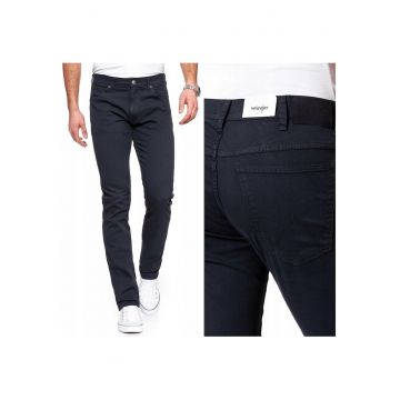 Pantaloni Barbati -  Model LARSTON - Croiala Slim Fit Cu Picioare Conice - Material Elastic Si Confortabil - Cu Fermoar - Stil Casual Si Modern - 29/34 - Bleumarin