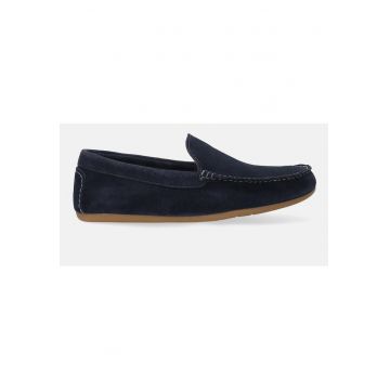 Pantofi loafer cu talpa plata - de piele intoarsa