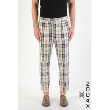 Pantaloni regular fit - cu imprimeu in dungi