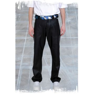 Pantaloni usor largi din imitatie de piele