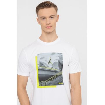 Tricou cu decolteu la baza gatului si imprimeu foto - Alb/Gri/Verde lime