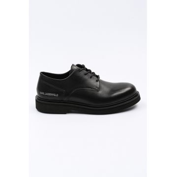 Pantofi de piele cu logo metalic