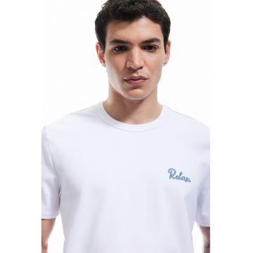 Tricou cu detaliu text