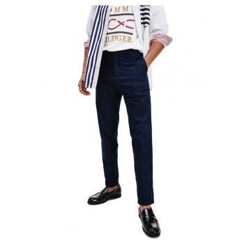 Pantaloni chino conici TH Cool pentru barbati -