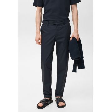 Pantaloni slim-fit