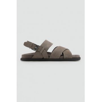 Sandale slingback din piele intoarsa