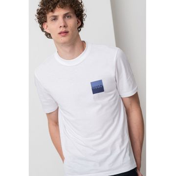 Tricou cu decolteu la baza gatului - din bumbac