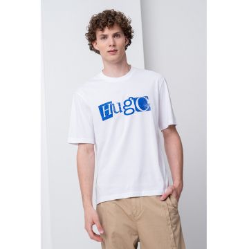 Tricou cu decolteu la baza gatului si imprimeu grafic