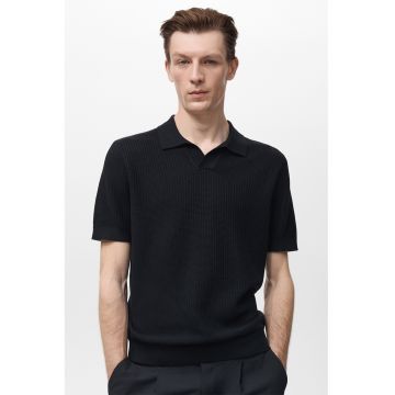 Tricou polo cu decolteu in V