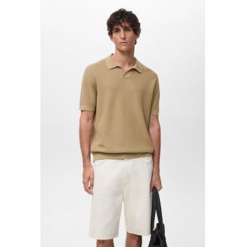 Tricou polo cu decolteu in V