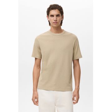 Tricou uni cu decolteu la baza gatului