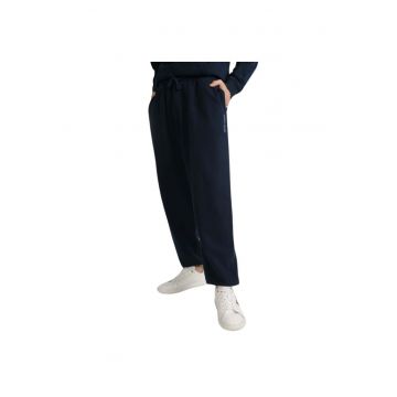 Pantaloni de trening cu buzunare laterale -