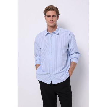 Camasa in dungi cu maneci lungi Camasa in dungi cu maneci lungi