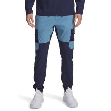 Pantaloni cu logo - pentru antrenament