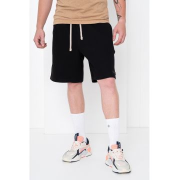 Pantaloni scurti uni cu snur