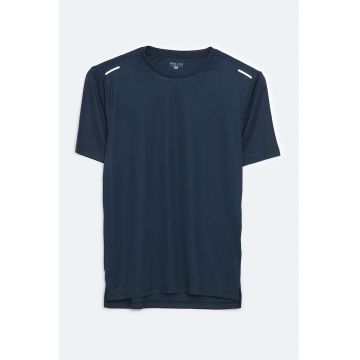 Tricou cu decolteu la baza gatului si model uni