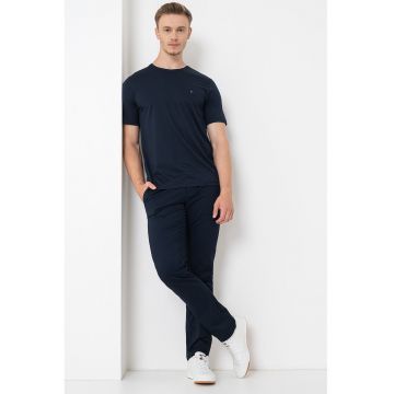 Tricou regular fit cu logo discret