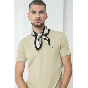 Tricou slim fit