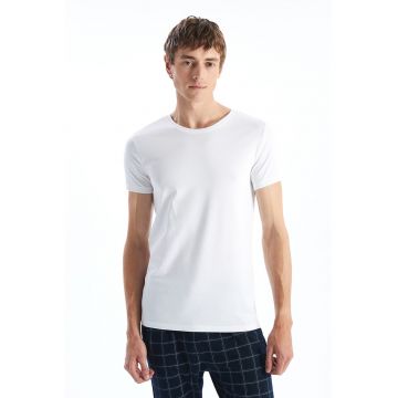 Tricou slim fit cu model uni