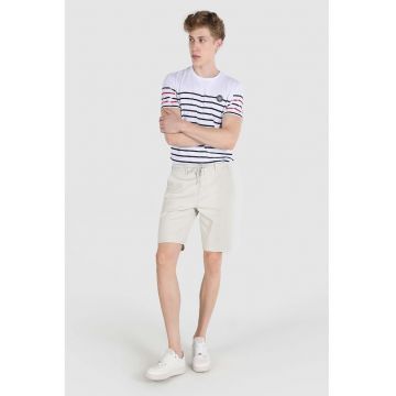 Pantaloni scurti chino cu snur in talie