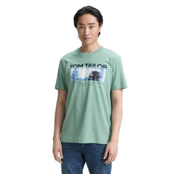 Tricou cu imprimeu grafic