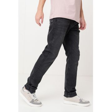 Blugi regular fit uni