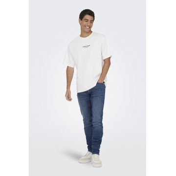 Blugi slim fit cu talie joasa